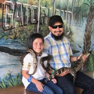 Meet your Posher, Chris